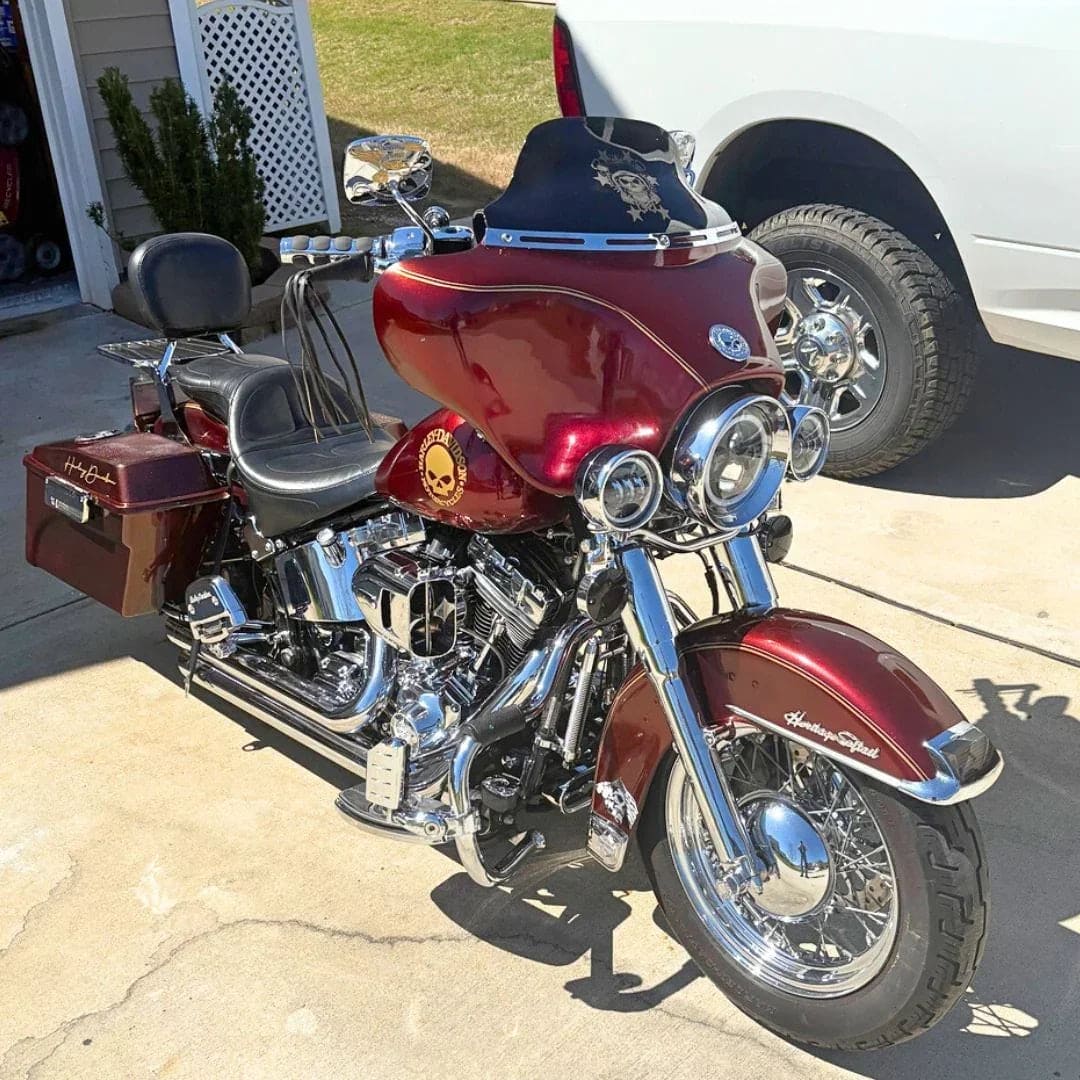 Scorched Apple Spray Can