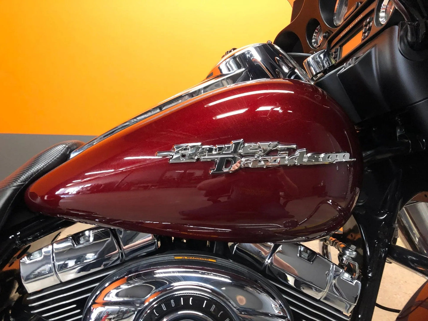 Harley-Davidson Crimson Red Sunglo P. 64384 | OEMatch Basecoat