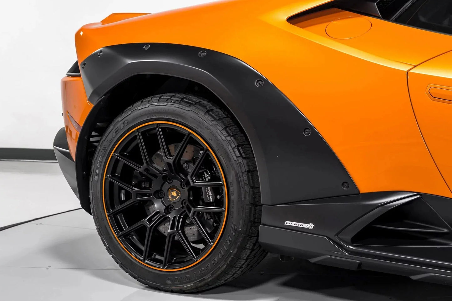 Lamborghini Arancio Borealis L0E2 | OEMatch Basecoat