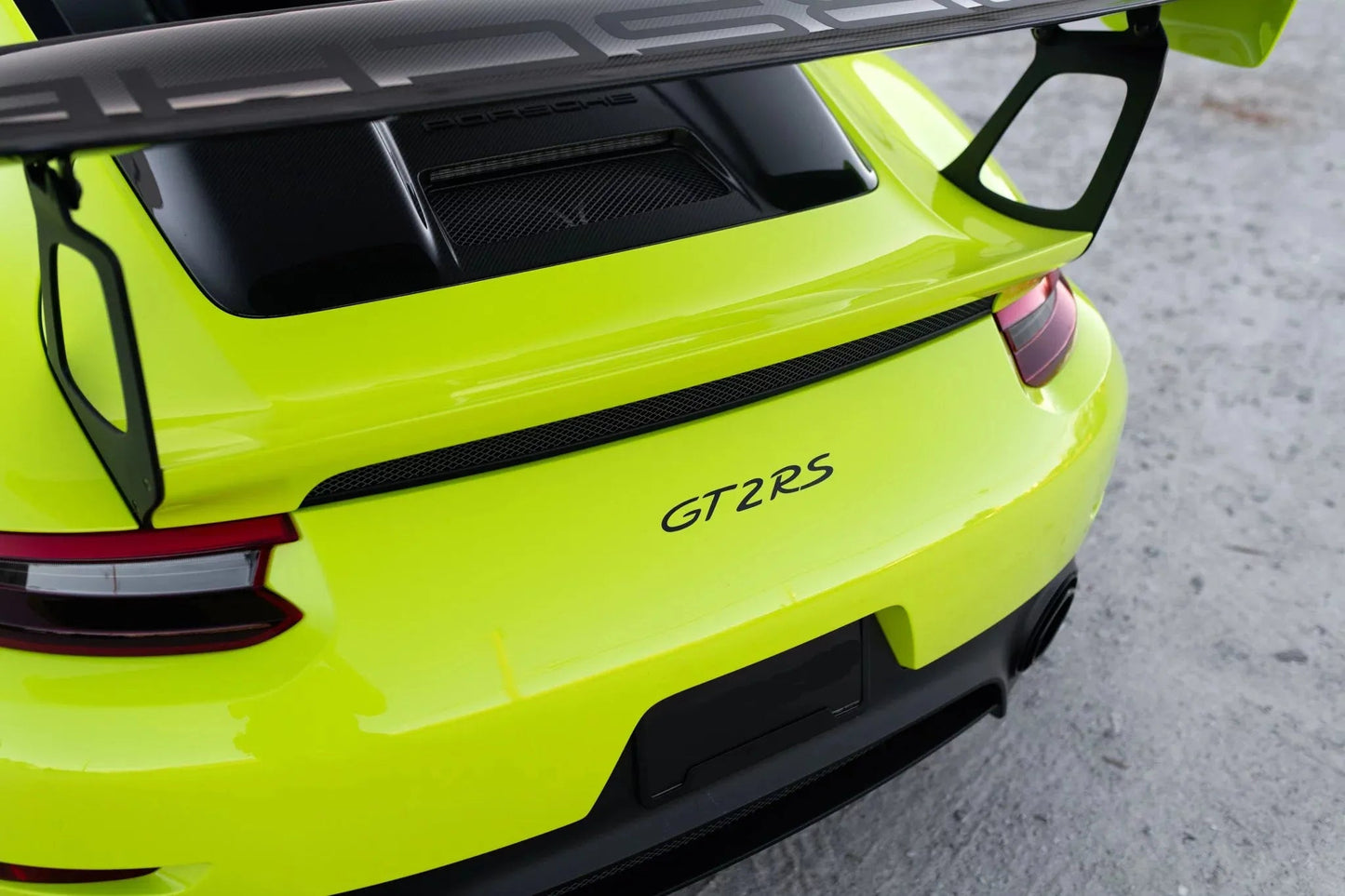 Porsche Acid Green 2M8 | OEMatch Basecoat