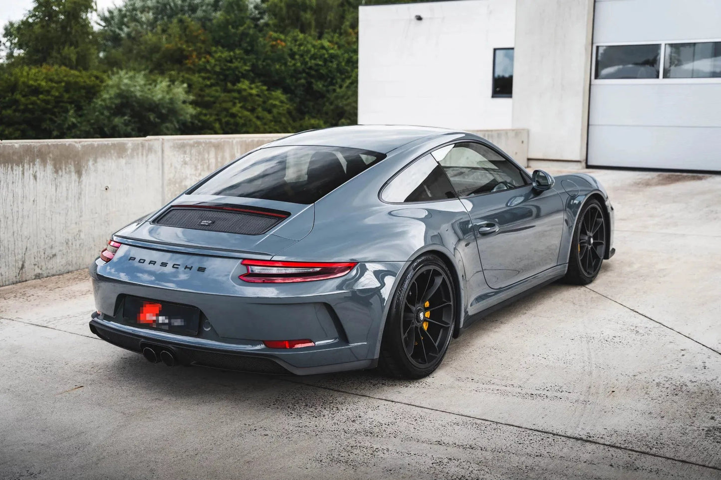 Porsche Graphite Blue Metallic M5G | OEMatch Basecoat