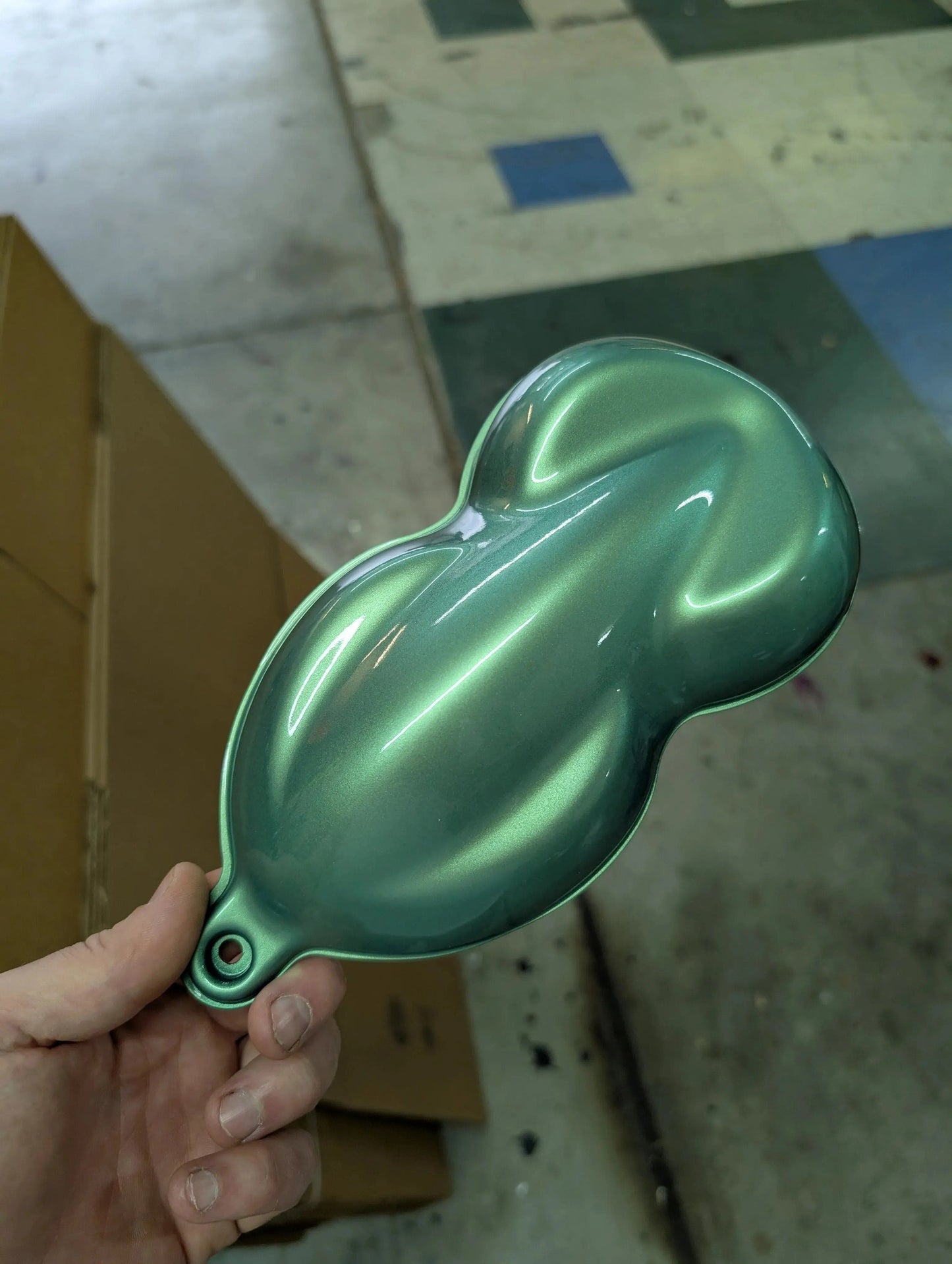 Amazon Green Spray Can Midcoat