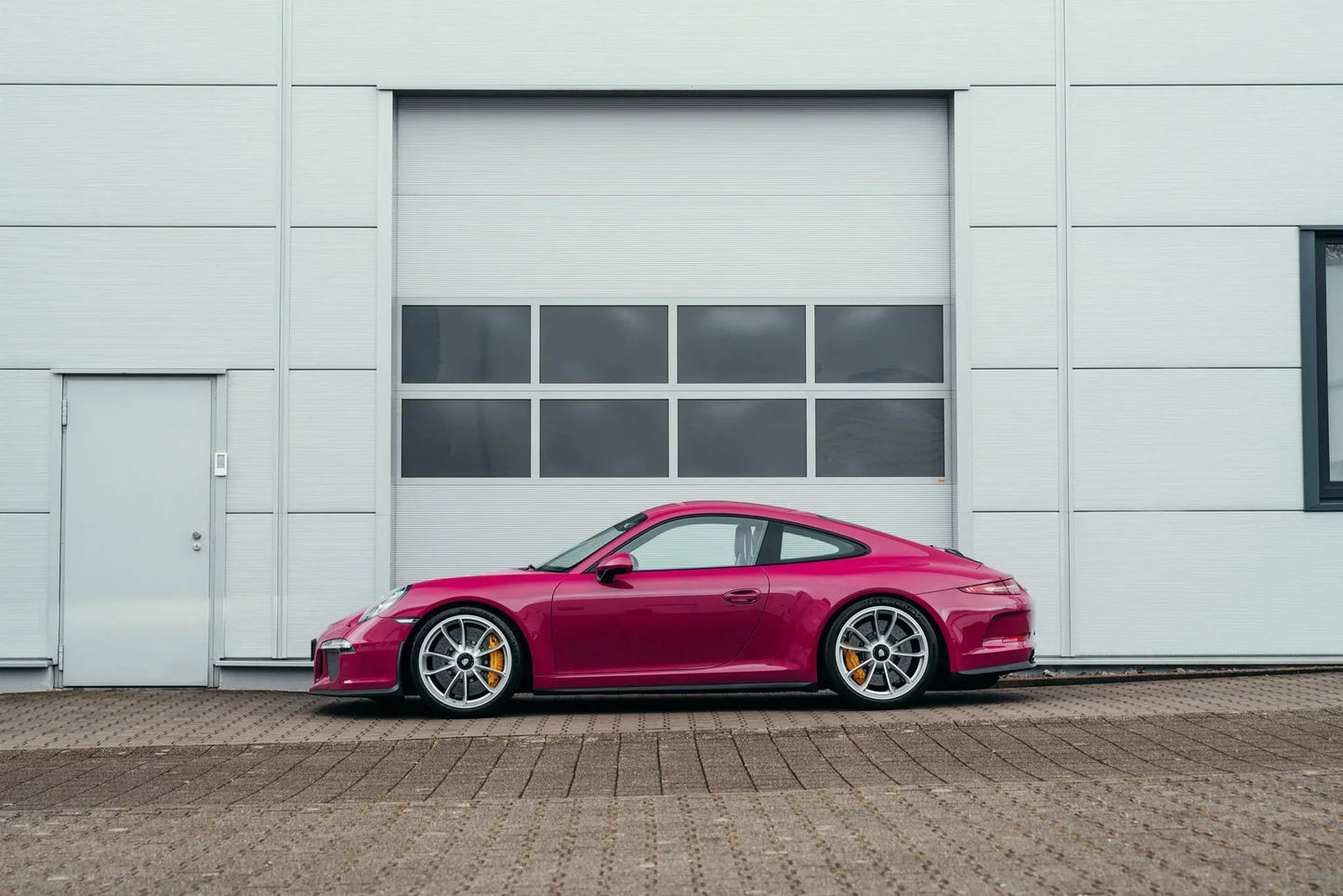 Porsche Ruby Stone Red 82N | OEMatch Basecoat