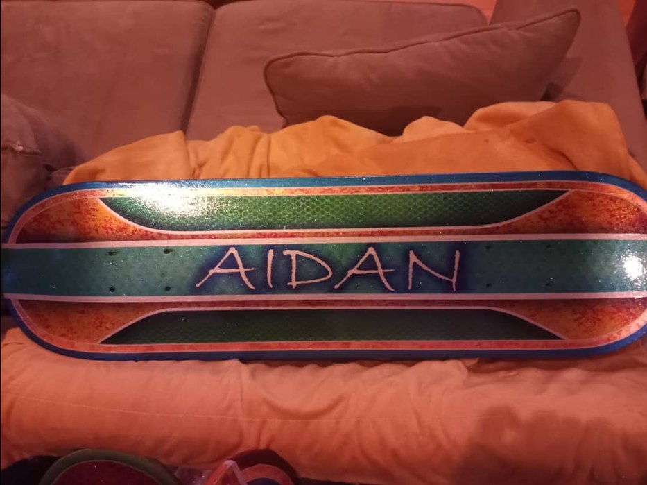 skate deck painted with The Spray Source automotive paint