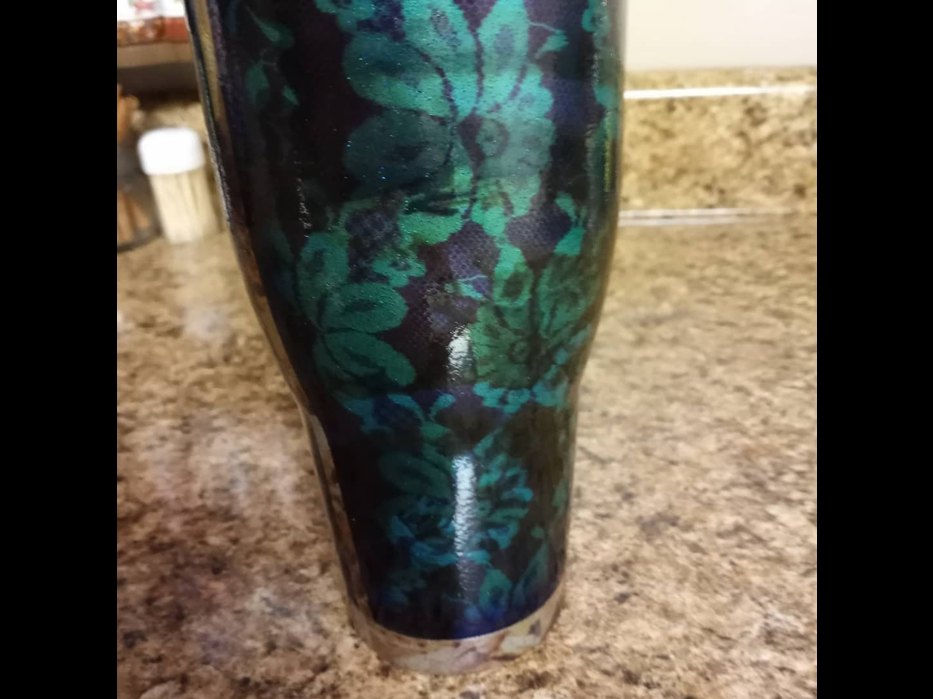Custom painted stainless tumblers by Robert Gearrity using The Spray Source automotive paint